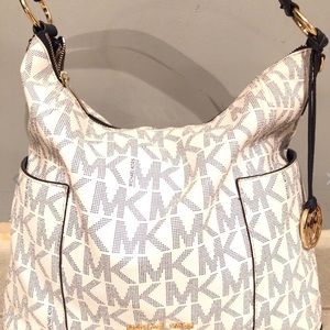 Authentic Michael Kors Anita Handbag